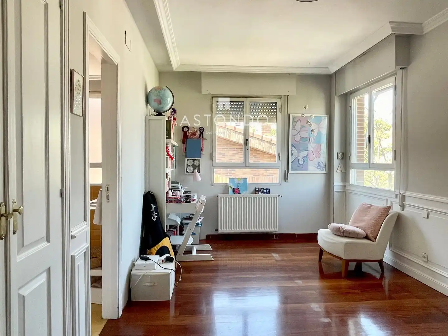 Living room of Houses for rent in Madrid  with Air Conditioner, Heating and Terrace