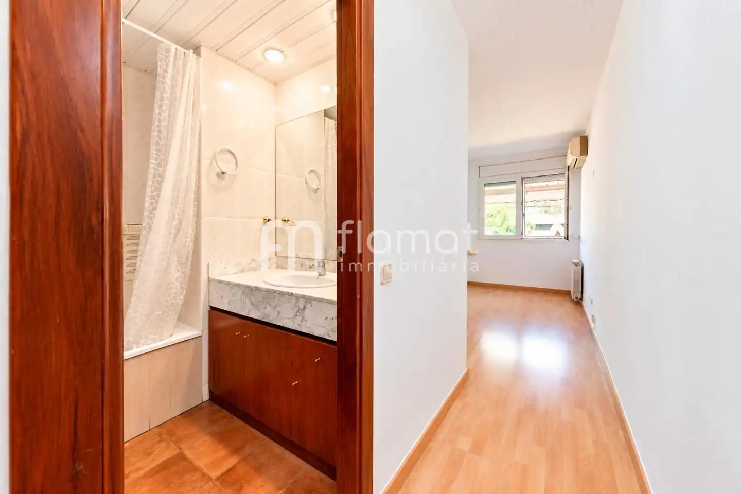 Appartamento con terrazza in vendita a Rambla de Badal, imagen 16