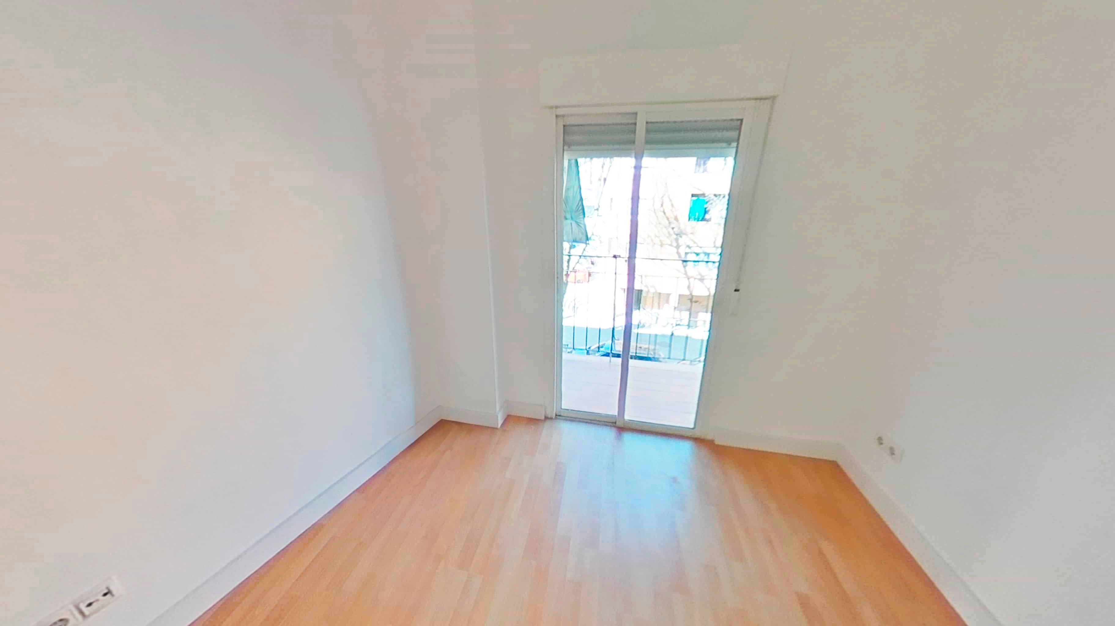 Bedroom of Flat to rent in  Madrid Capital  with Terrace, Oven and Pets allowed