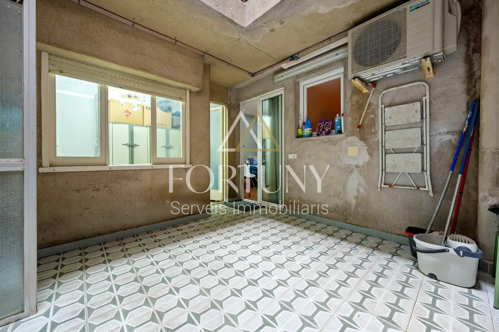Flat for sale in Reus  with Air Conditioner, Heating and Balcony
