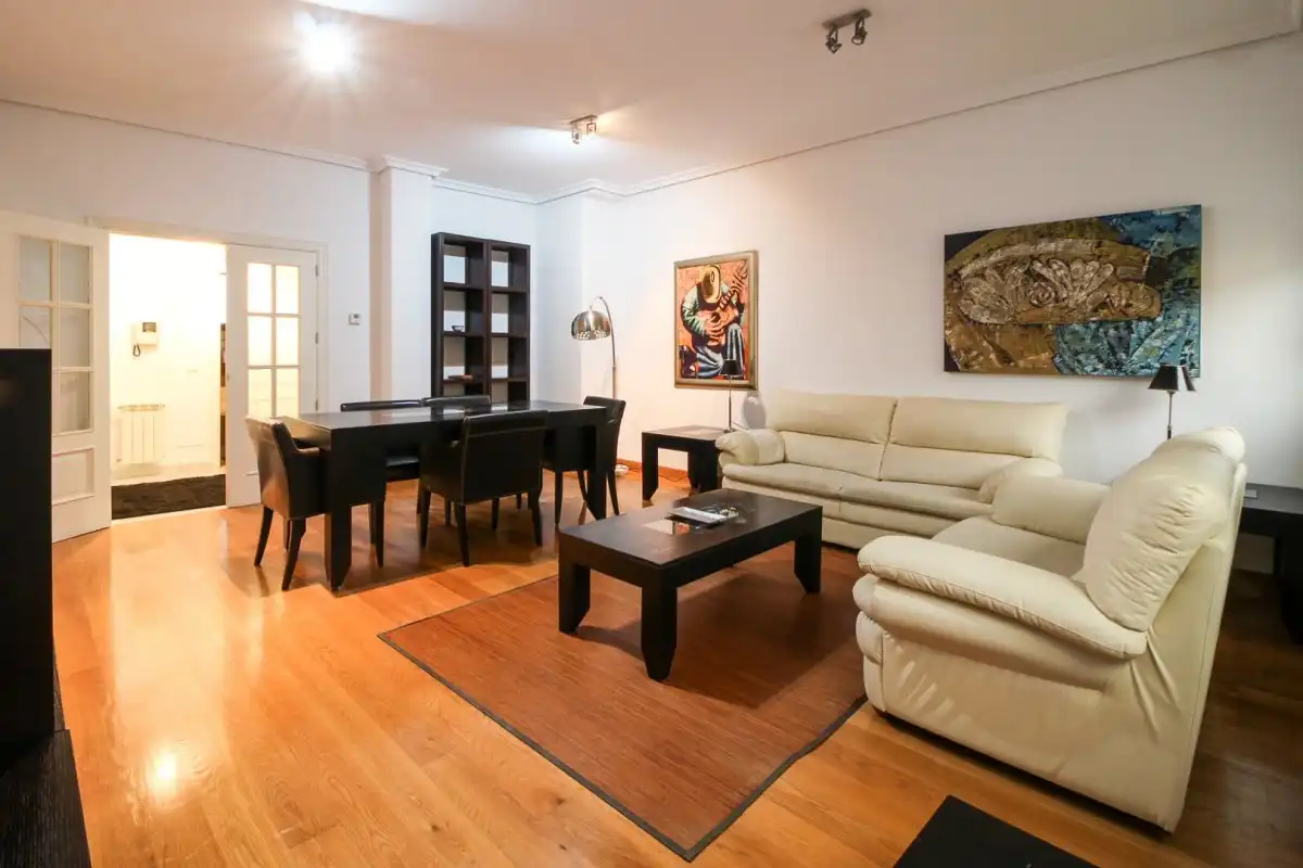 Flat for sale in Calle Francisco de Quevedo, Centro - Ayuntamiento