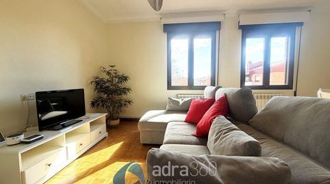 Photo 2 of Flat for rent in Avenida de Colón, Residencia,  Logroño