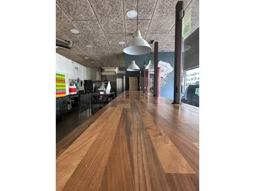 Local comercial en traspaso en Sils