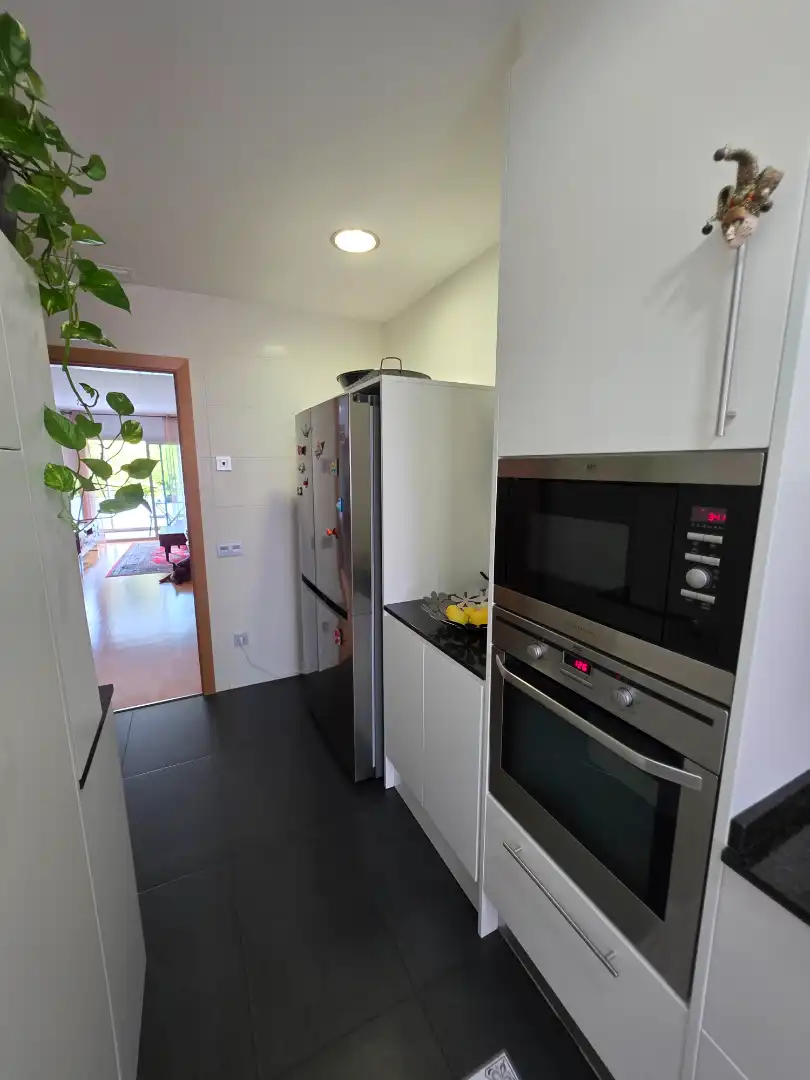 Cocina de Piso en venta en Barcelona con Aire acondicionado, Calefacción y Jardín privado