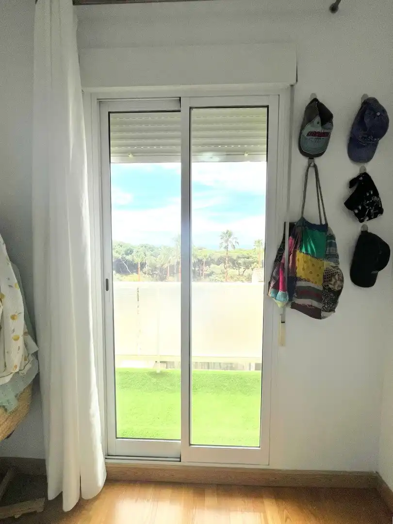 Habitación de Apartamento en venta en Isla Cristina con Aire acondicionado, Calefacción y Terraza