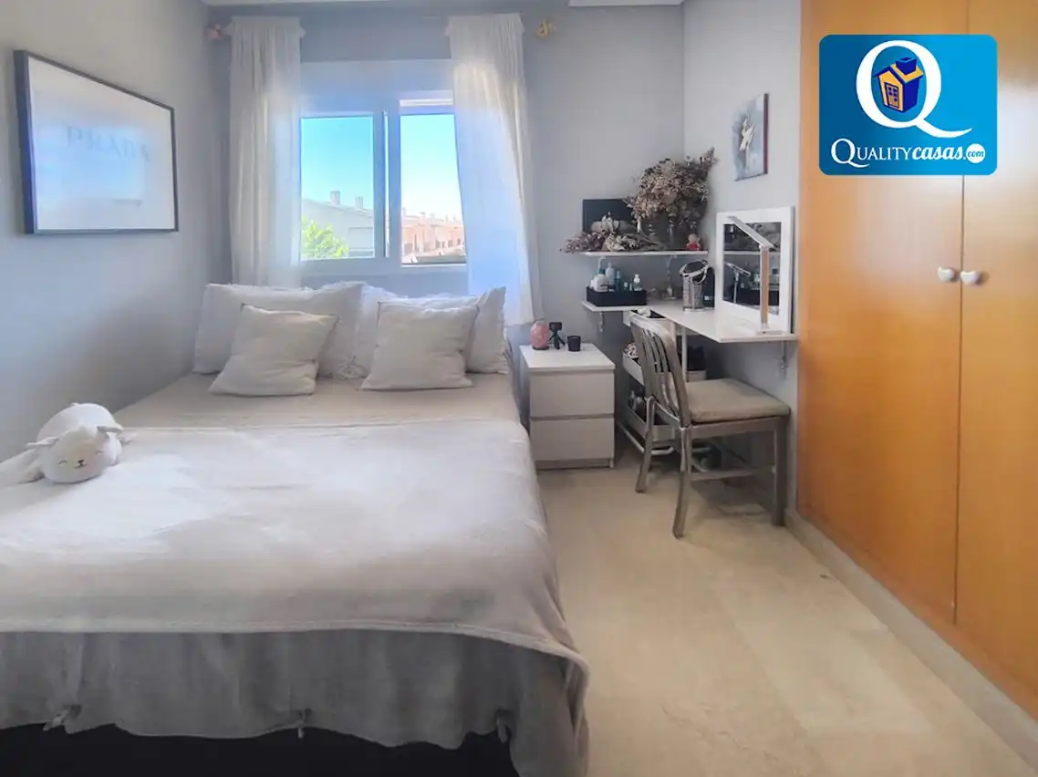 Bedroom of Houses for sale in Mutxamel  with Air Conditioner, Heating and Terrace