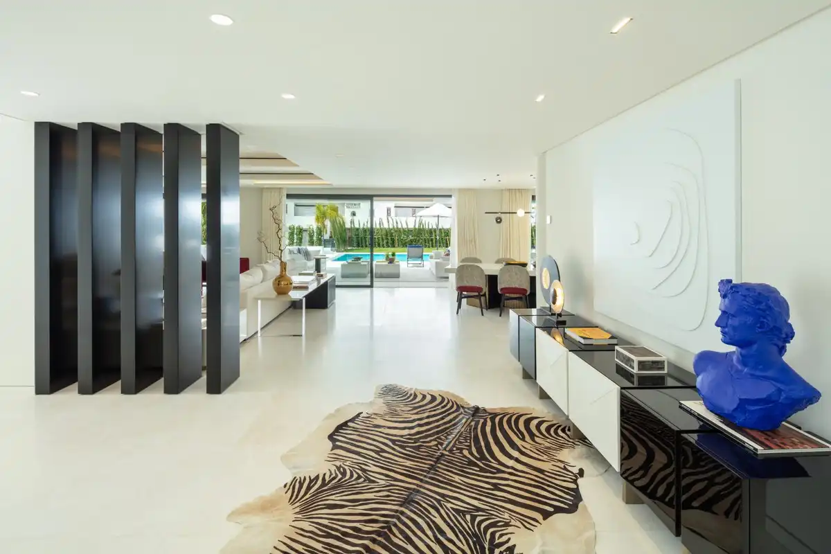 Casa con piscina en venta en Nueva Andalucía, imagen 3