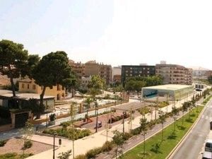 Exterior view of House or chalet for sale in  Valencia Capital  with Air Conditioner, Heating and Private garden