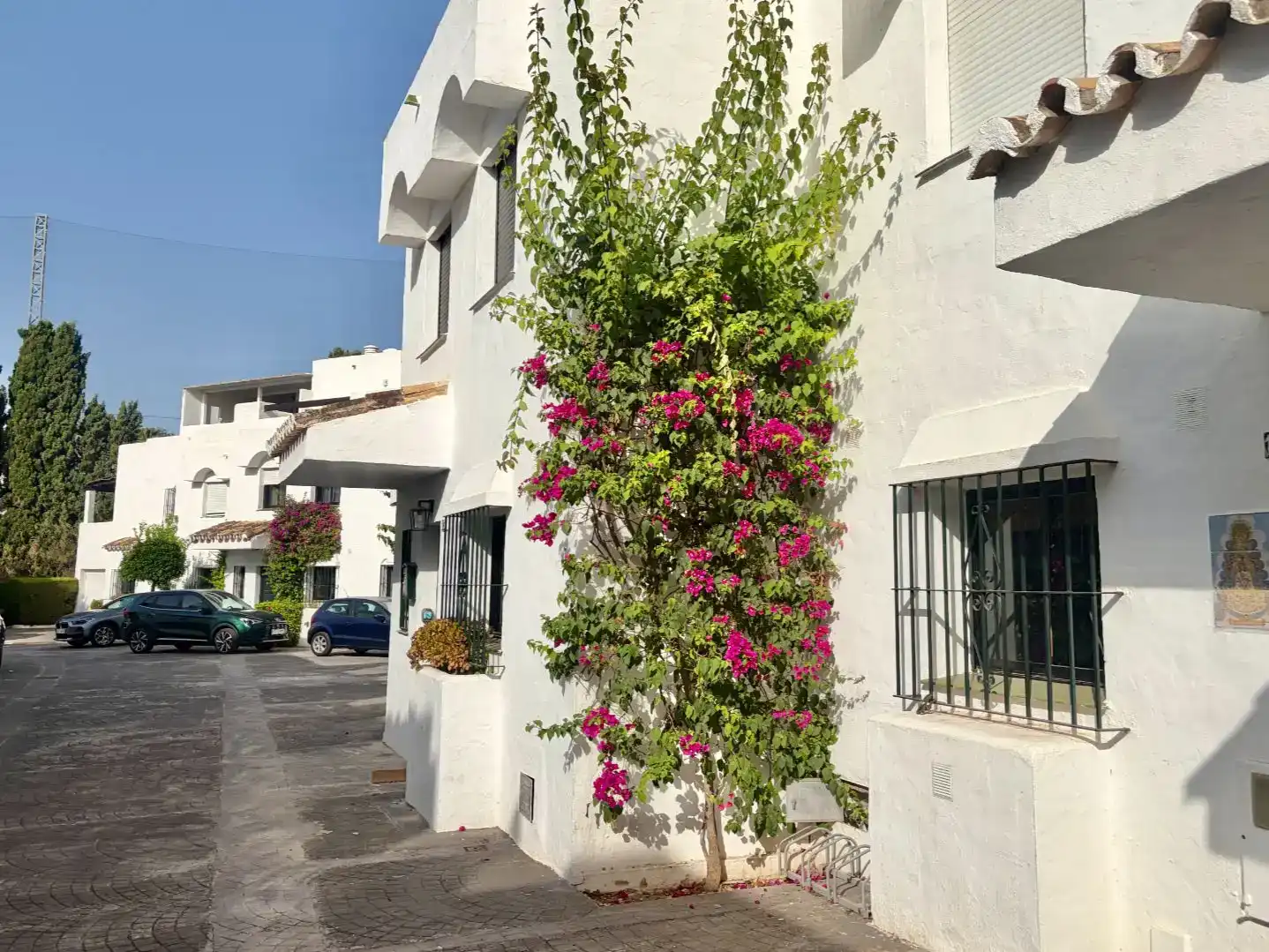 Einfamilien-Reihenhaus zur Miete in Marbella, Málaga