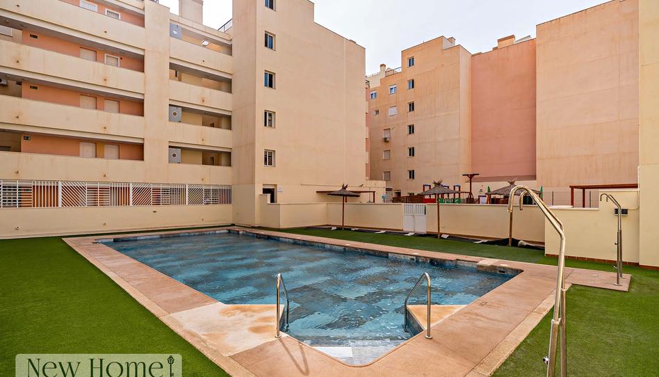 Foto 1 de Piso en venta en Calle Pedreña, Roquetas Pueblo, Almería