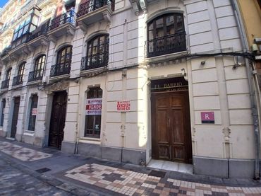 Gewerbefläche zum Verkauf in Calle de Jabonerías