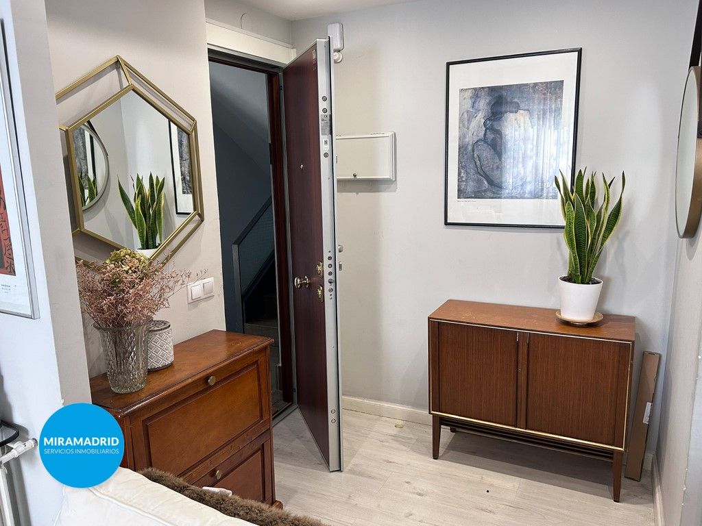 Flat for sale in  Madrid Capital  with Air Conditioner and Heating