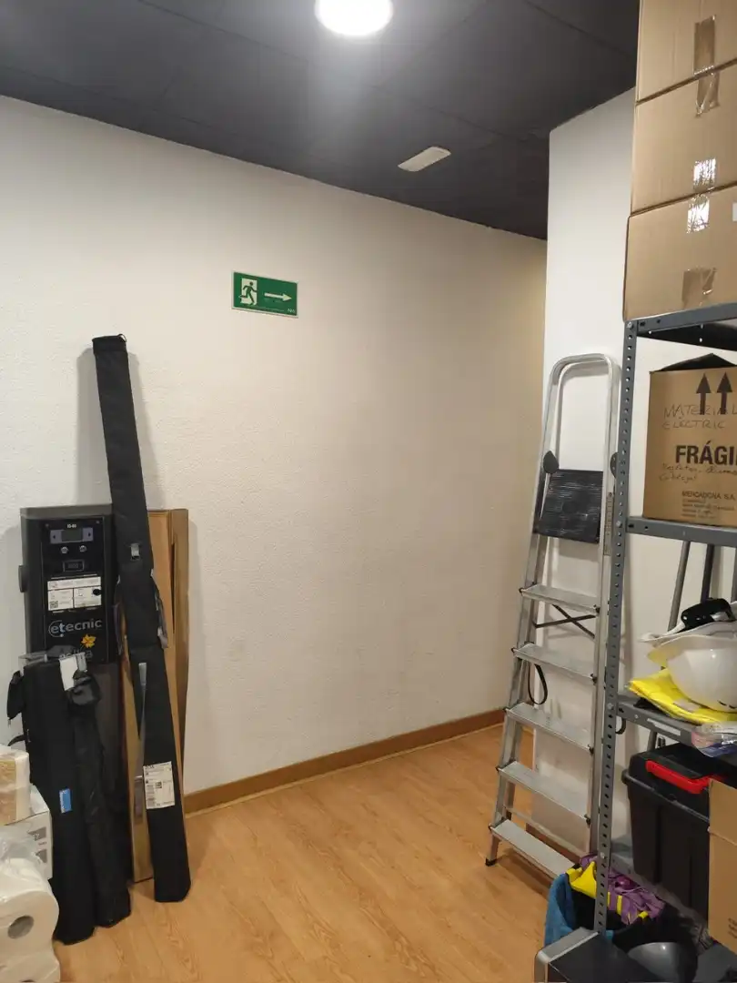 Local comercial en venda a Avinguda dels Països Catalans