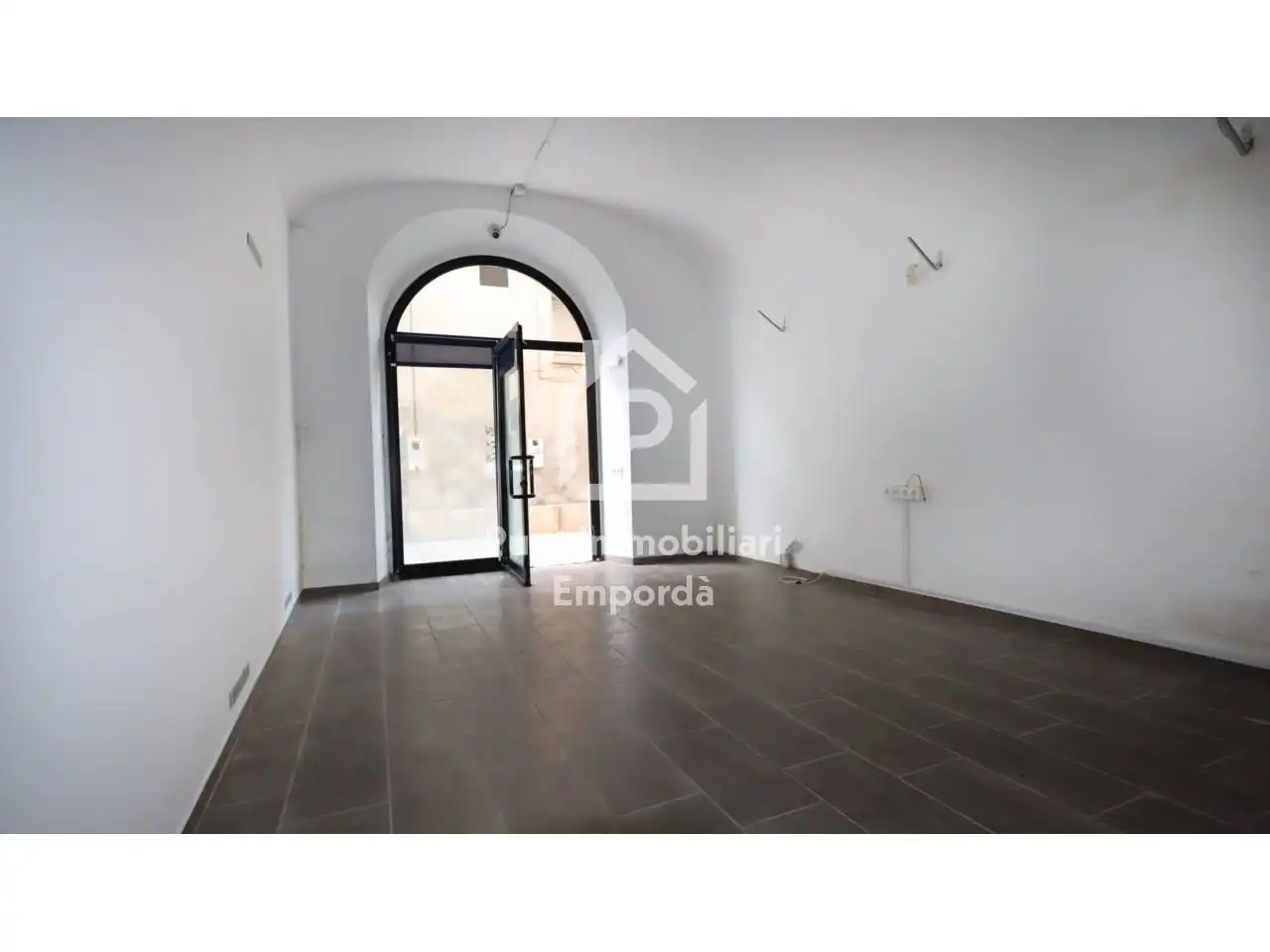 Local comercial en venta en Calle Unió