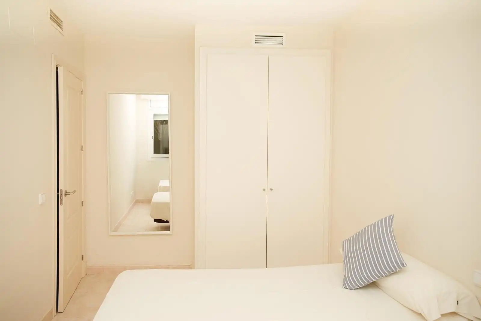 Habitación de Planta baja en venta en Sant Feliu de Guíxols con Calefacción, Jardín privado y Terraza