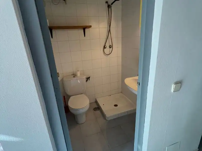 Bathroom of Commercial properties for rent in Villaviciosa de Odón