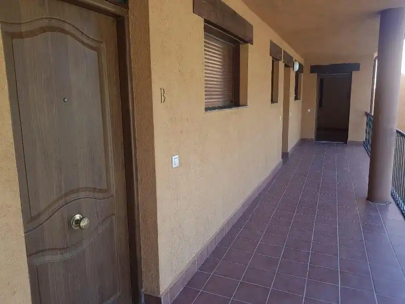 Apartamento en venta en Ladrillar con Jardín privado, Trastero y Amueblado