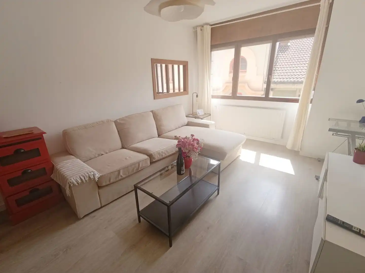 Apartments for rent in Calle Numa Guilhou, Barrio del Centro