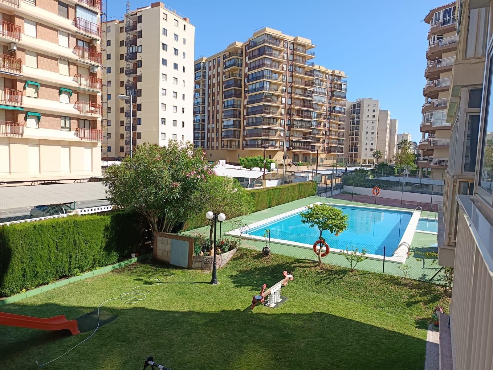 Apartamento de alquiler en Calle Apóstol Santiago, 66, La Curva