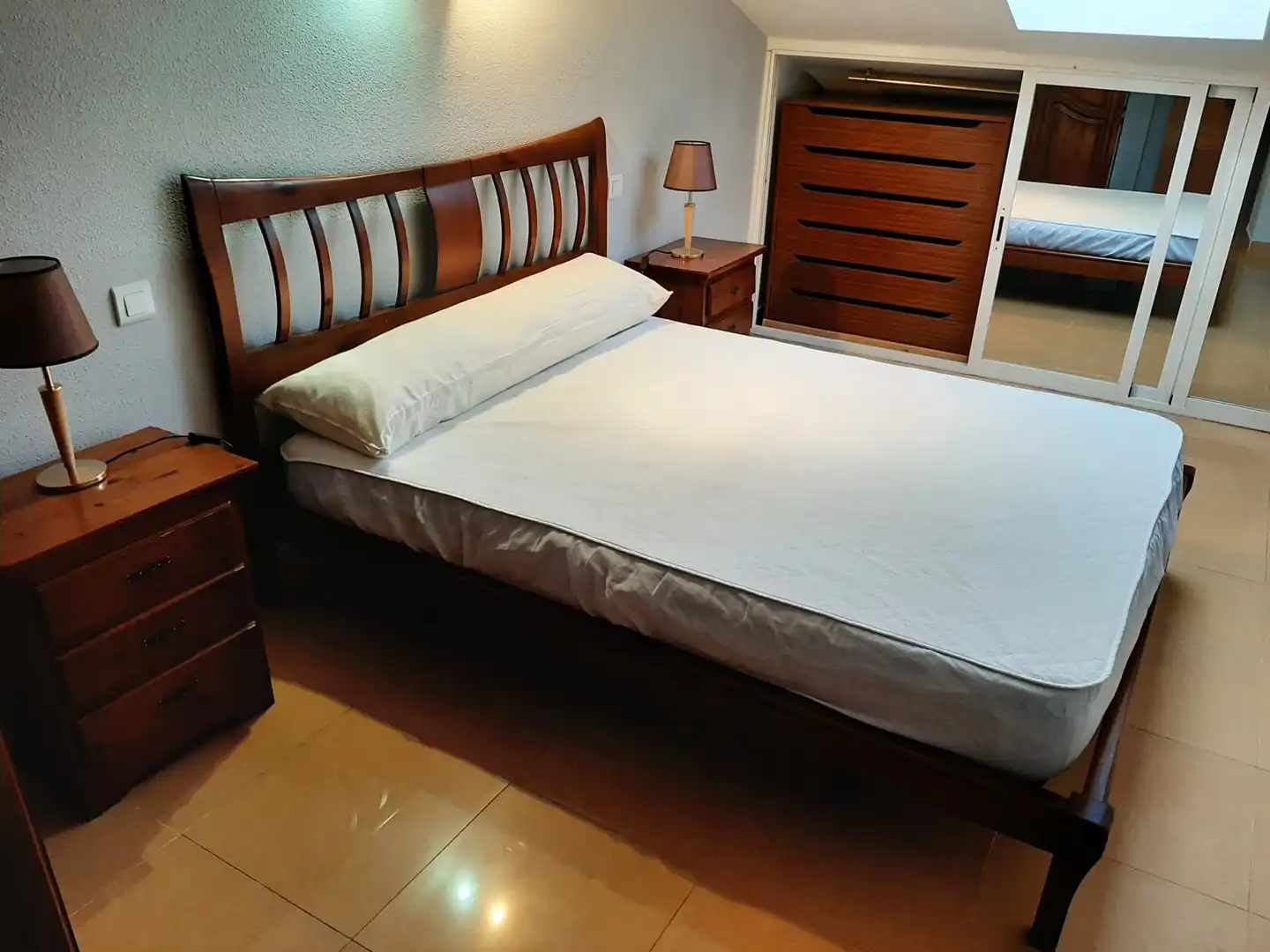 Bedroom of Duplexes for sale in Toledo  with Air Conditioner, Heating and Oven