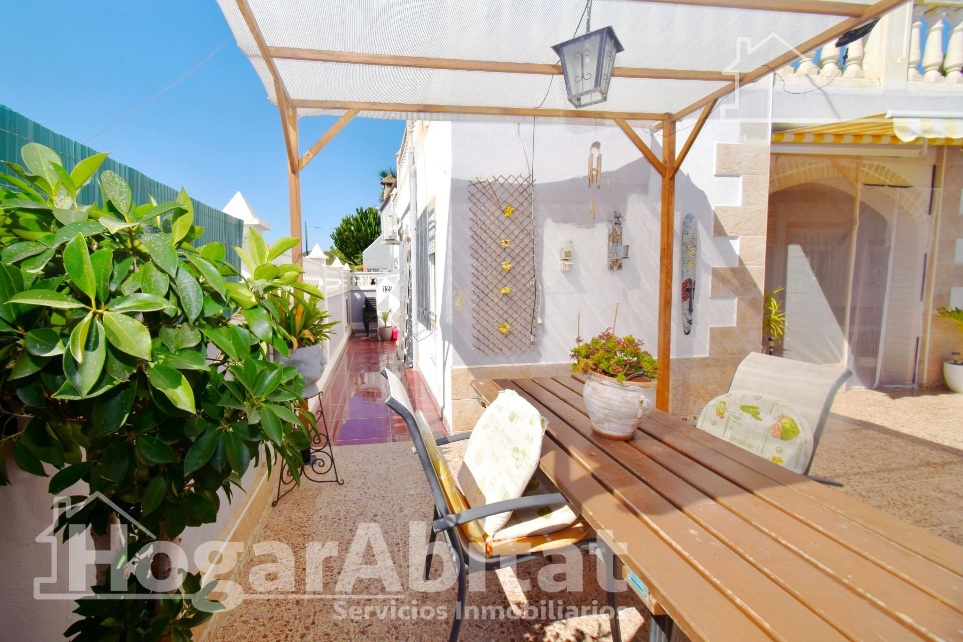 Jardí de Casa o xalet en venda en Sagunto / Sagunt amb Aire condicionat, Calefacció i Jardí privat