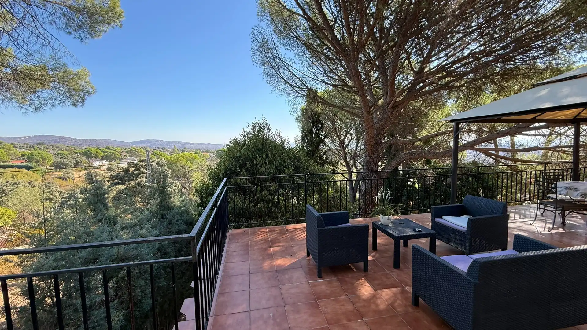 Villa mit Pool zur Miete in Avenida del Encinar 2A, imagen 14