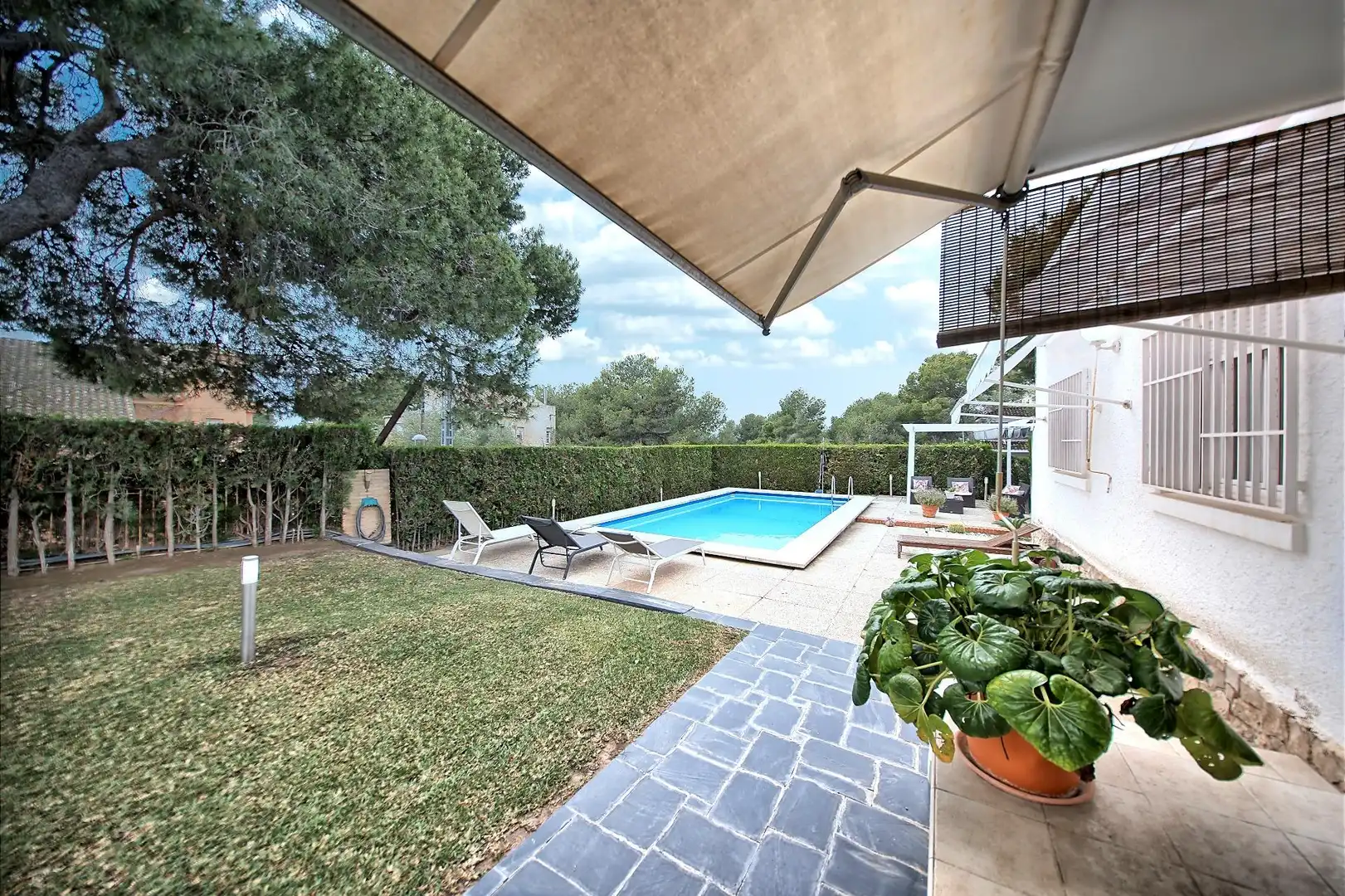 Jardín de Casa o chalet en venta en Paterna con Aire acondicionado, Calefacción y Jardín privado