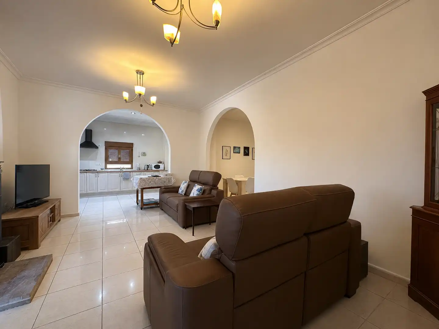 Living room of Houses for sale in Ontinyent  with Air Conditioner, Heating and Storage room