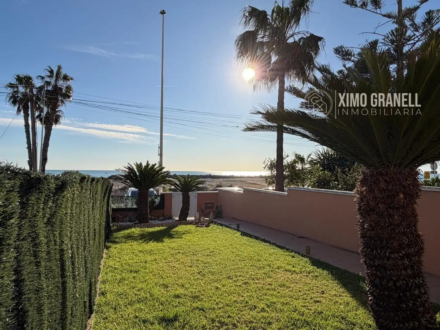 Vista exterior de Casa adosada en venta en Almazora / Almassora con Jardín privado y Terraza