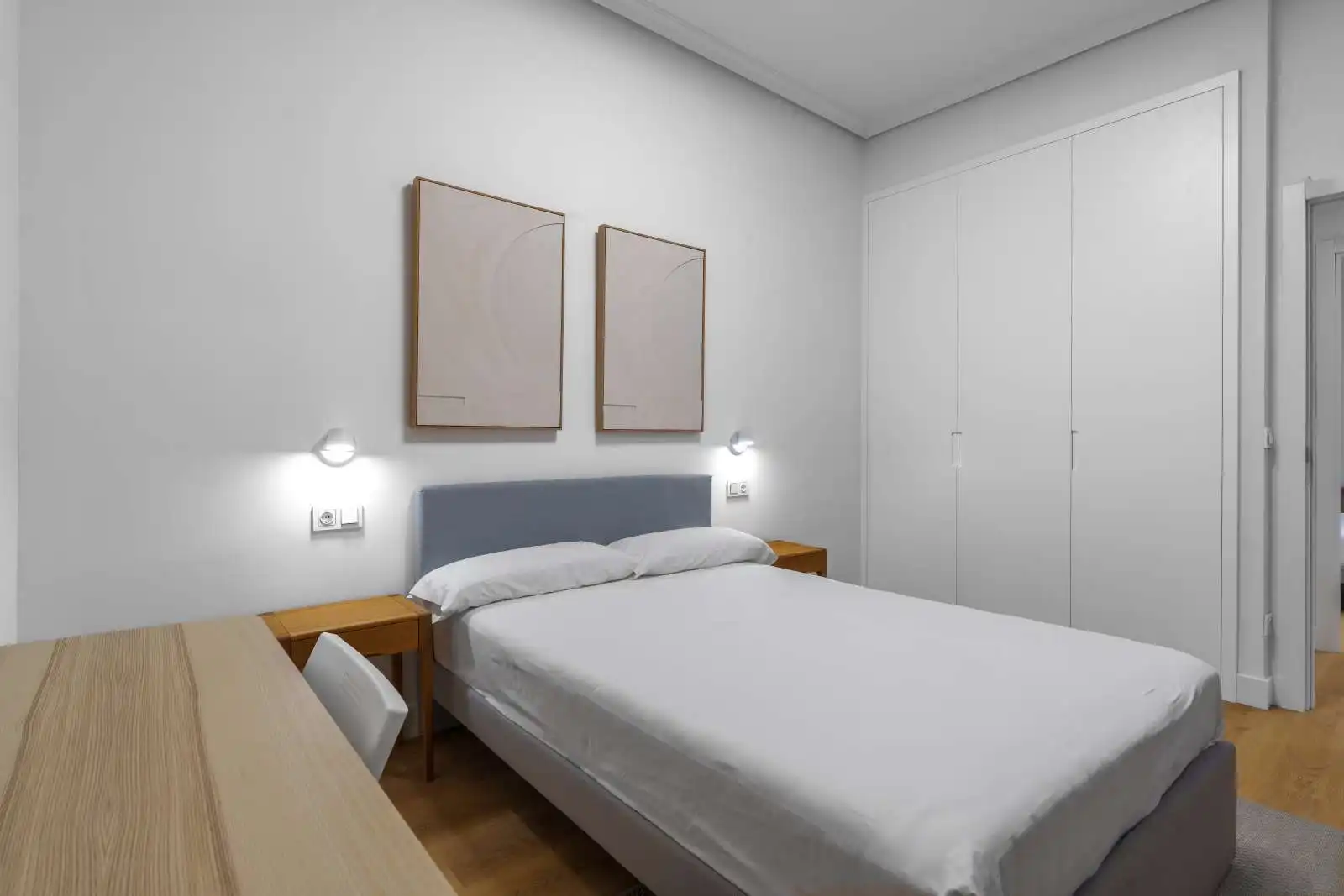 Room in Gros