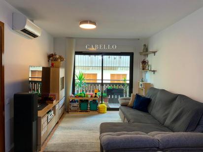 Living room of Flat for sale in Terrassa  with Air Conditioner, Terrace and Balcony