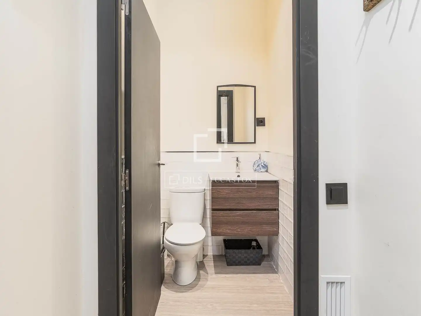 Baño de Piso en venta en Barcelona con Aire acondicionado, Calefacción y Terraza