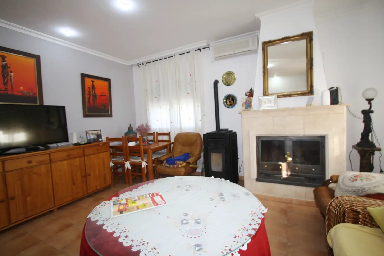 Sala de estar de Casa o chalet en venta en Casas de Juan Núñez con Aire acondicionado, Terraza y Trastero