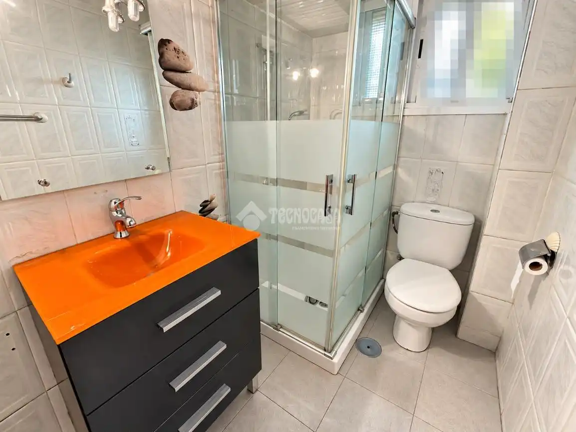 Baño de Piso en venta en Carabanchel