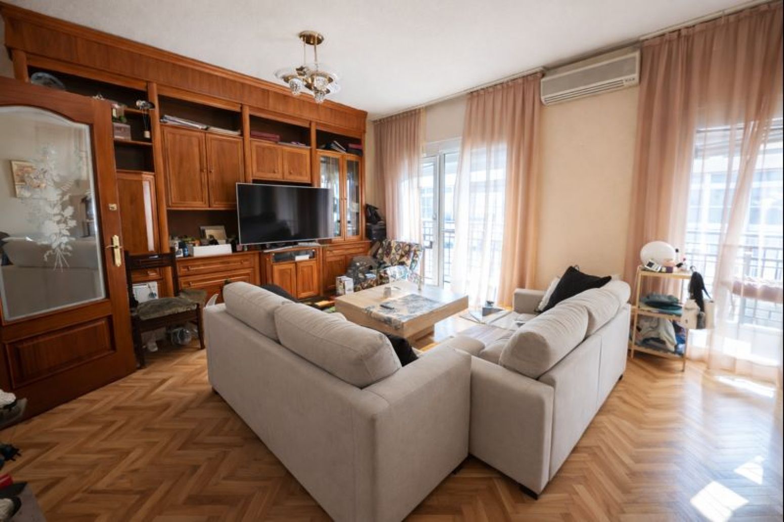 Living room of Flat for sale in Getafe  with Heating, Parquet flooring and Terrace