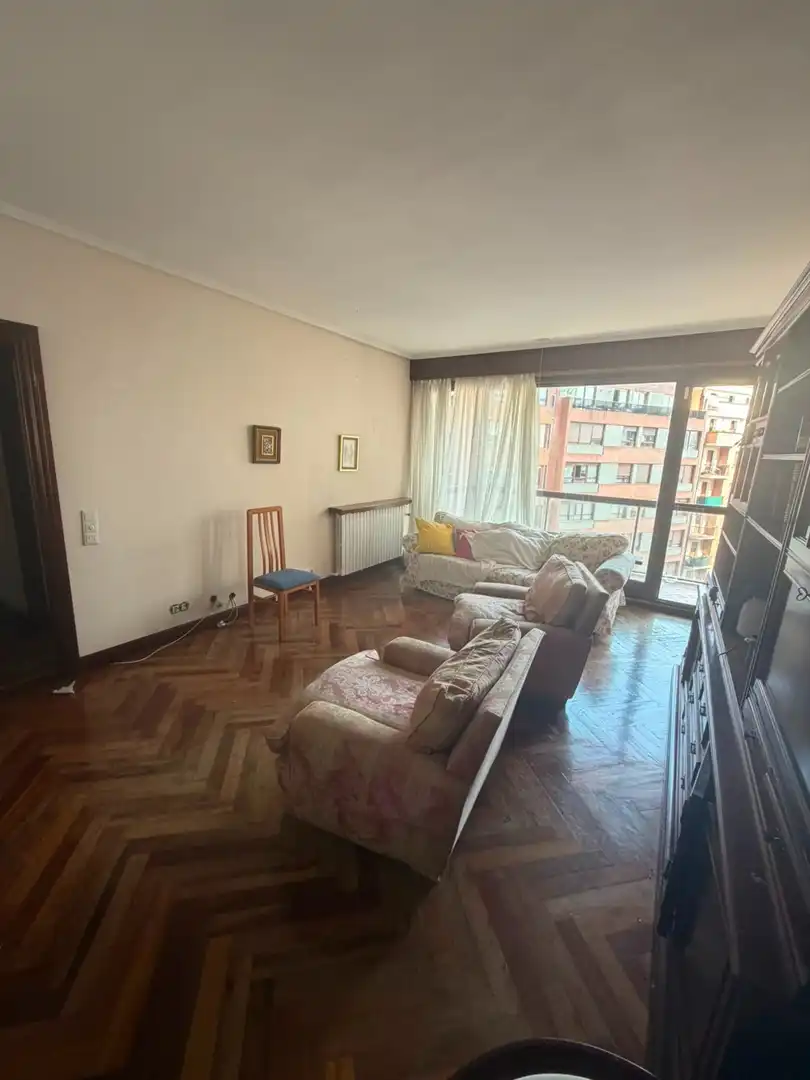 Flat with terrace for sale in Nicolás Alcorta Kalea, imagen 4
