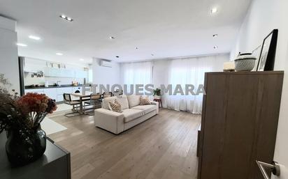 Living room of Attic for sale in Sant Boi de Llobregat  with Air Conditioner and Heating