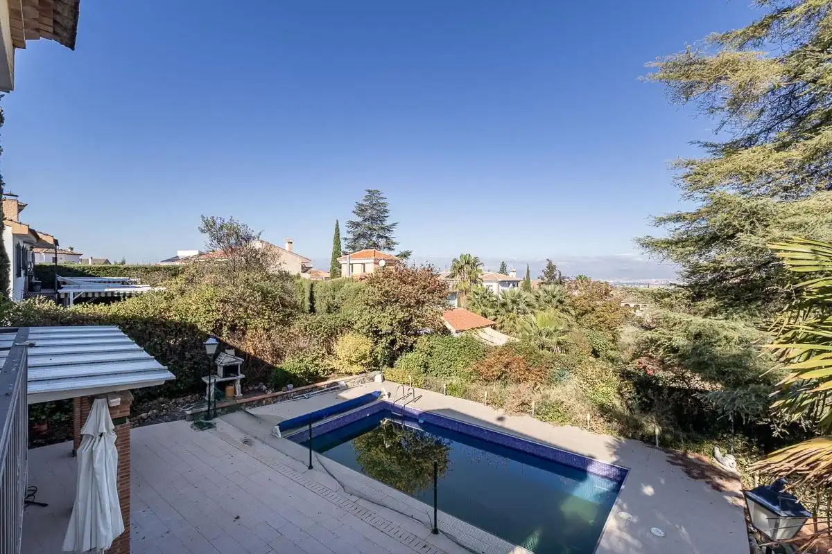 Detached house with pool for sale in Gójar, imagen 3
