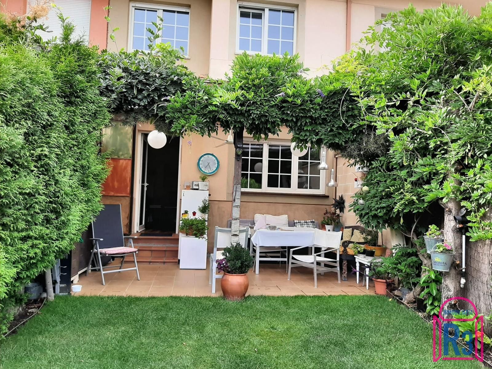 Garden of Single-family semi-detached for sale in Villaquilambre  with Heating and Private garden