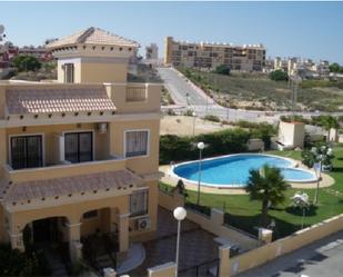 Vista exterior de Dúplex en venda en Orihuela amb Aire condicionat, Calefacció i Terrassa