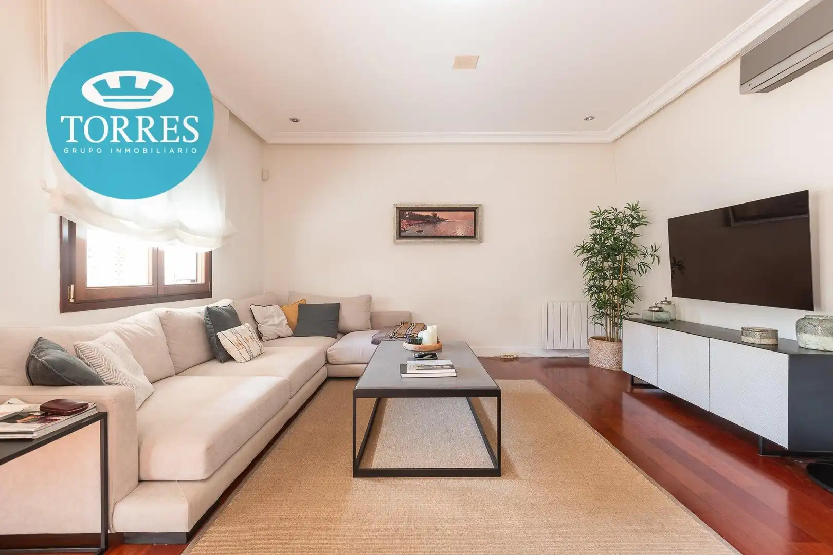 Sala de estar de Casa o chalet en venta en Málaga con Aire acondicionado, Calefacción y Jardín privado