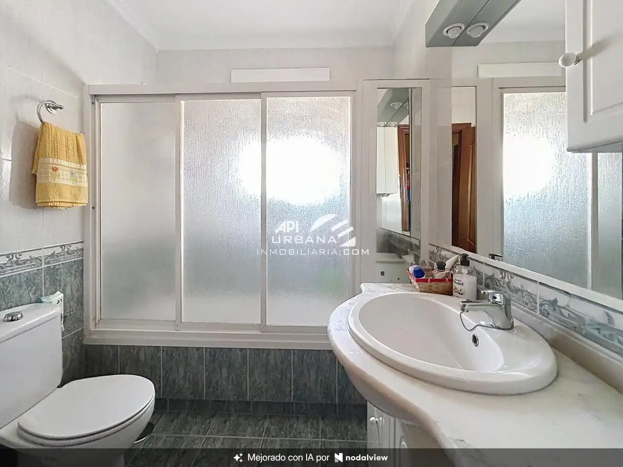 Bathroom of Houses for sale in Cabra  with Air Conditioner, Private garden and Terrace
