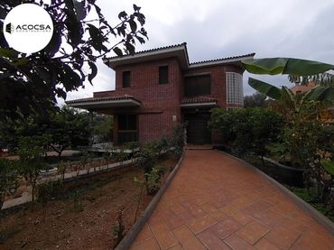 House with garden for sale in Sant Andreu de la Barca