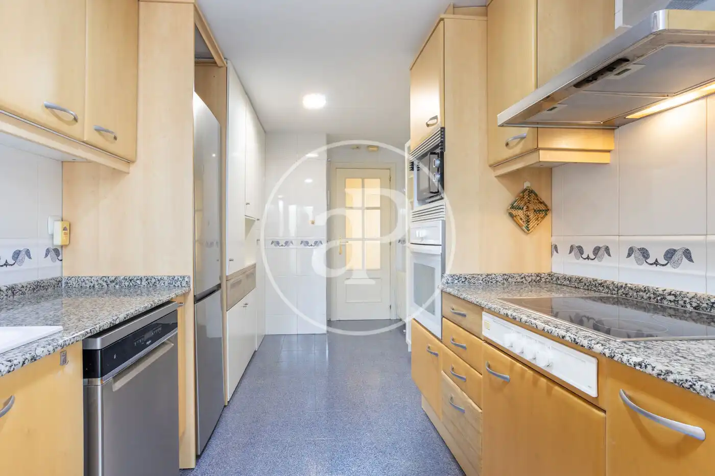 Küche von Wohnung zur Miete in Valencia mit Klimaanlage, Heizung und Privatgarten