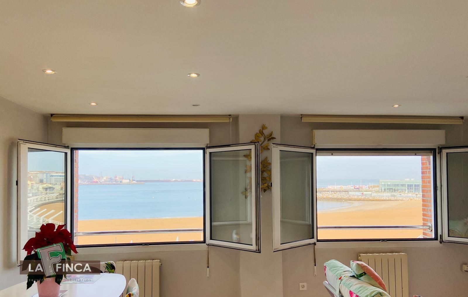 Habitación de Piso en venta en Gijón  con Calefacción, Trastero y Amueblado