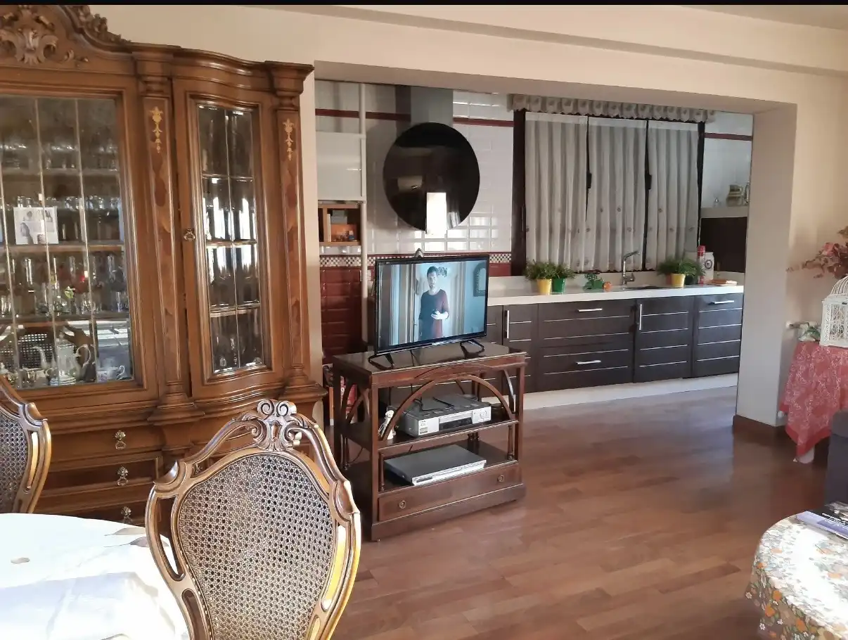 Sala de estar de Casa o chalet en venta en Mansilla Mayor con Parquet, Trastero y Amueblado