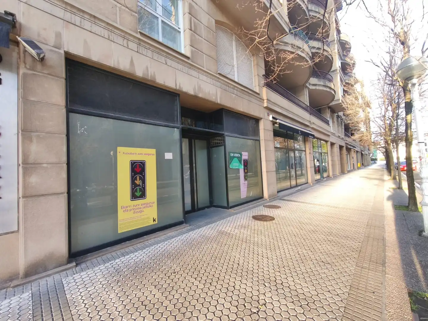 Exterior view of Commercial properties for sale in Donostia - San Sebastián 
