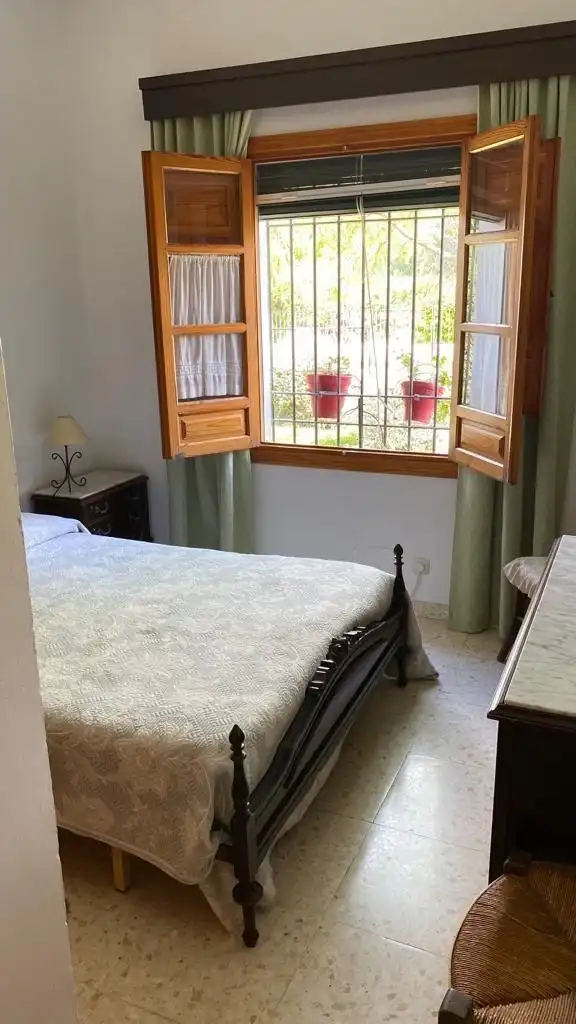 Habitación de Finca rústica en venta en Baena con Jardín privado, Terraza y Piscina