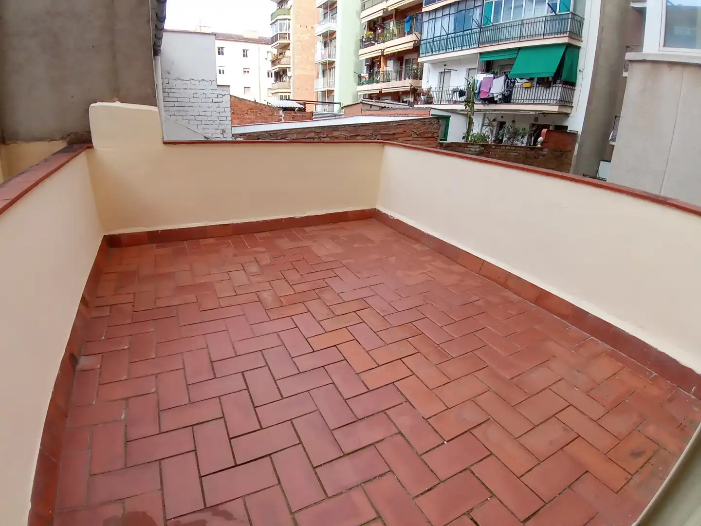 Terraza de Piso de alquiler en  Barcelona Capital con Terraza y Horno