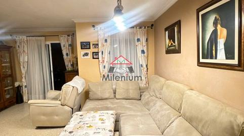 Foto 4 de Casa adosada en venda a Calle Cielo, San García, Algeciras